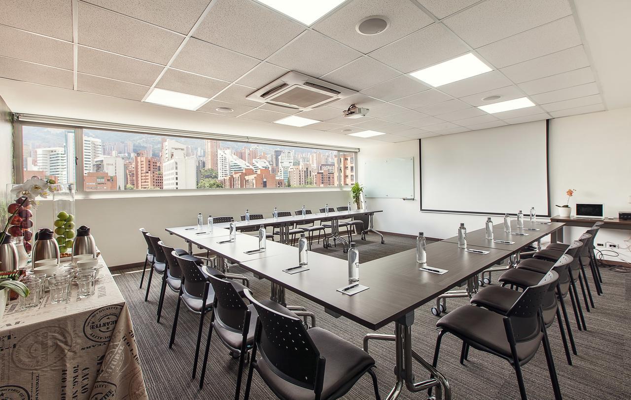 Sites Hotel Медельин Экстерьер фото Meeting room at the hotel